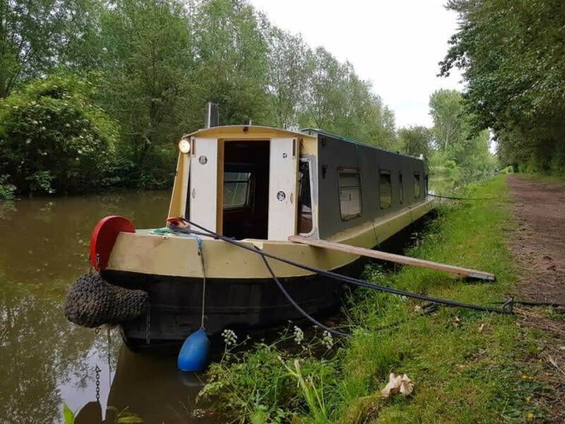 Foot Springer Model Narrowboat Live On Berth Furnished For Sale