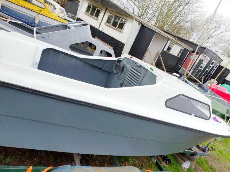 Cabin Cruiser For Sale From United Kingdom