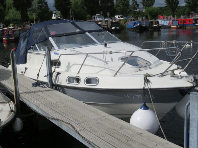 Sealine 255 Cabin Cruiser With Twin Volvo Diesel Inboards for sale from ...