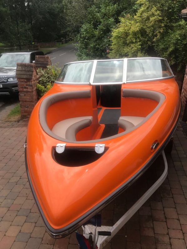 power-boat-brand-new-speed-boat-trailer-no-engine-seats-cover