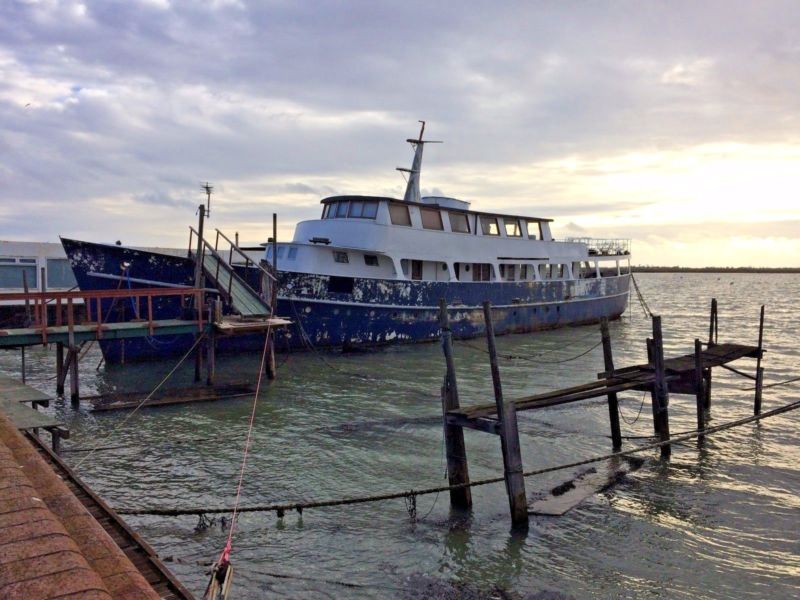 Steel Houseboat Project For Sale for sale for £6,400 in UK ...