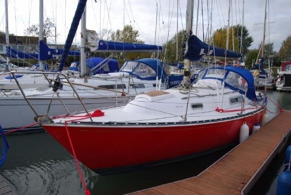 trapper 500 sailing yacht