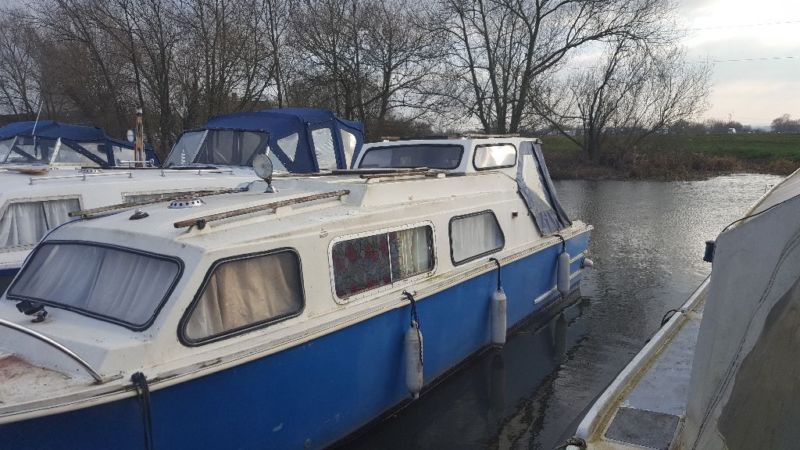 25 Ft Buckingham Cabin Cruiser Boat for sale for £3,500 in ...