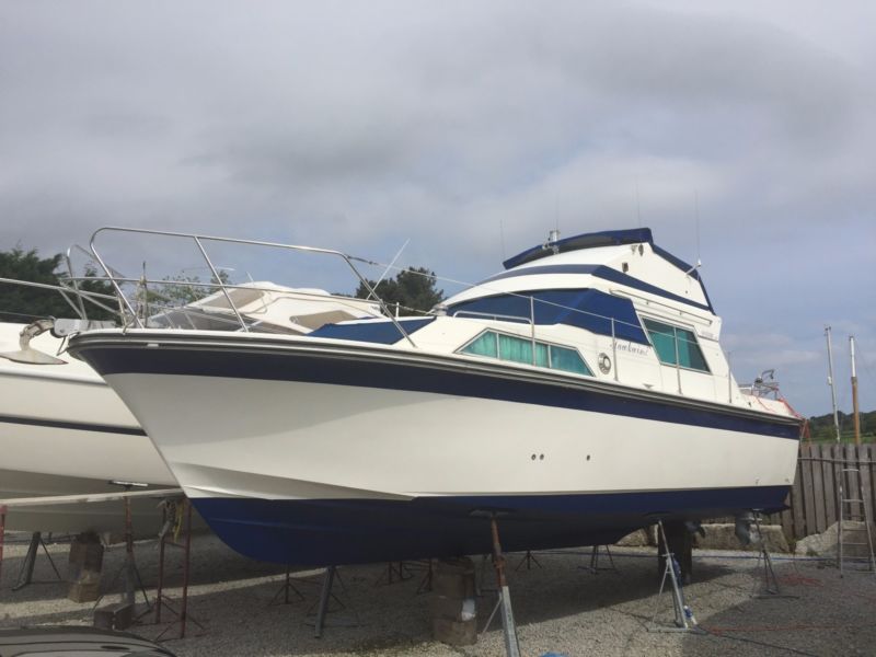 Fairline 32 Sedan - Flybridge, Twin Diesel, Great Boat! for sale from ...