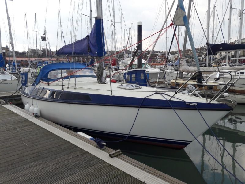 maxi 95 sailboat for sale