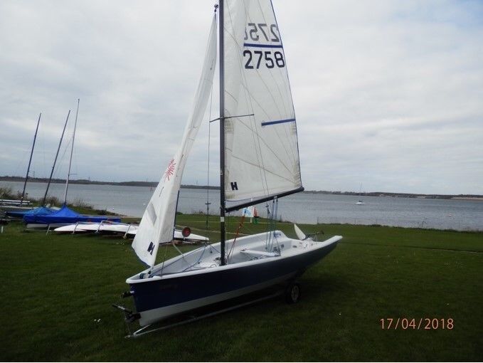 laser 2000 sailboat for sale