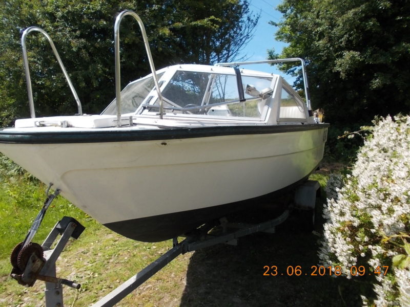 fishing boat - 17ft morebas fast fisher 90hp mercury for