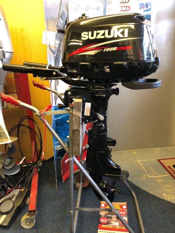 Suzuki 6hp Outboard for sale from United Kingdom