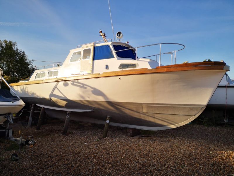 Ex Hm Customs (watergaurd) Patrol Boat ‘curlew’ 38ft Live Aboard. For 