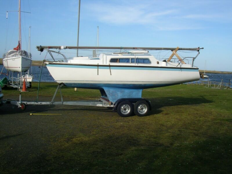 twin keel aluminum sailboat