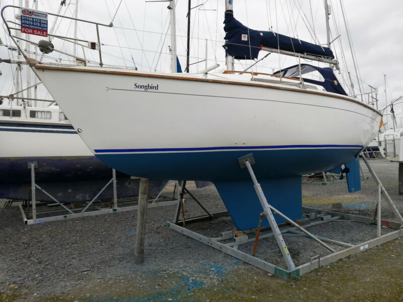 Sailing Yacht Cobra 850 for sale from United Kingdom