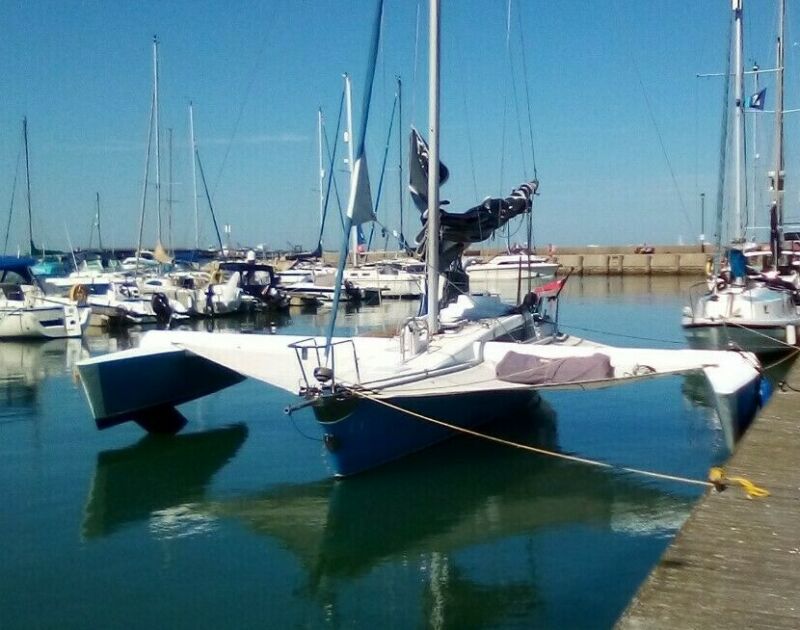 f33 trimaran for sale