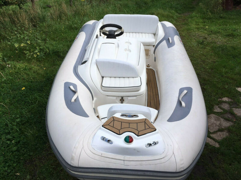 Avon Jet Rib 320DL Boat, Tender With A 2 Stroke 80hp Yamaha Engine And ...