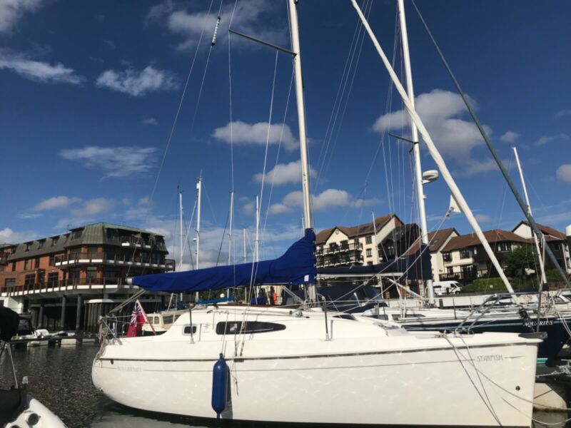 Jeanneau Sun Odyssey 24.2 Yacht With Trailer for sale from United Kingdom