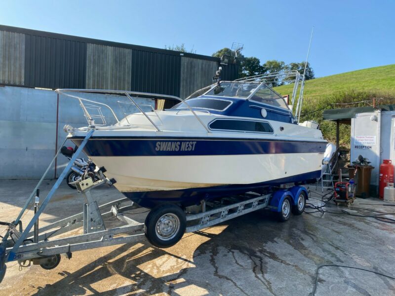 Fairline Weekender 21 Sports/cabin Cruiser & Trailer for sale from ...