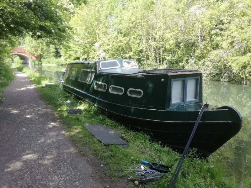 Narrow Boat 38 Foot Live Aboard Near London for sale from United Kingdom