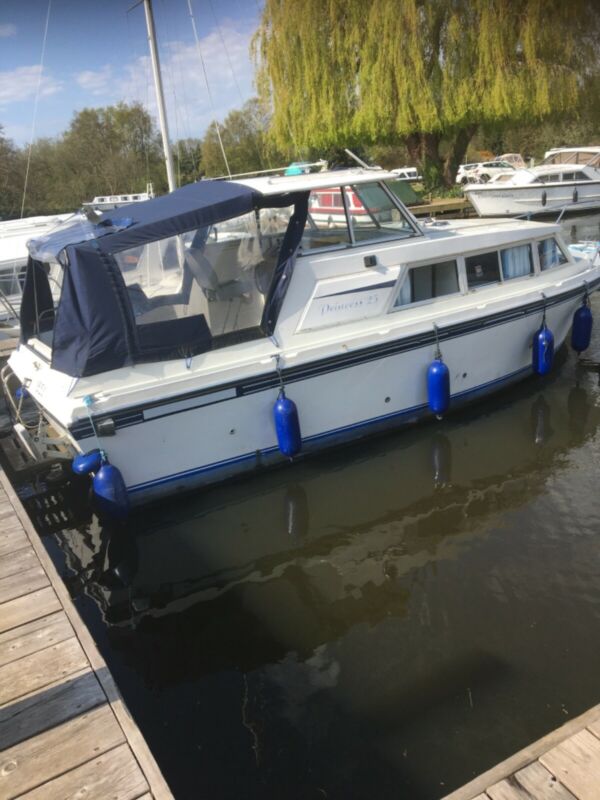 Princess 25 Boat For Sale From United Kingdom