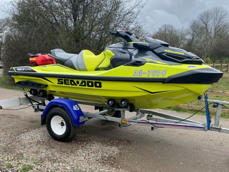 Seadoo 300 Rxtx Only (16.9 Hrs) for sale from United Kingdom