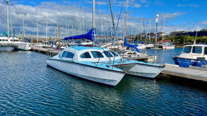 heaving to catamaran