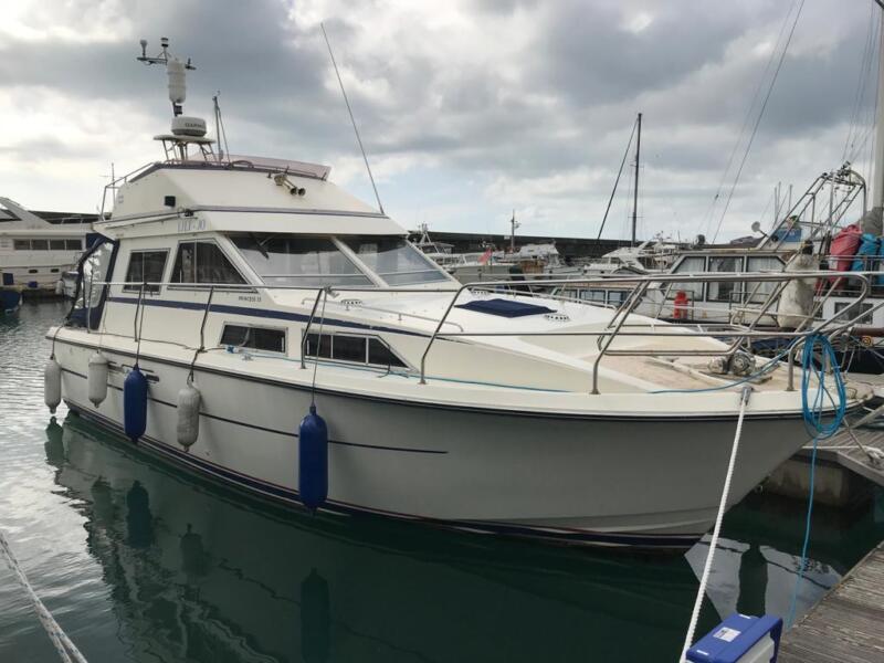 Princess 33 Cabin Cruiser, River Cruiser, Liveaboard, Canal Boat ...