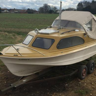 18ft Shetland 535 Custom Model Cabin Cruiser Day Weekender Boat