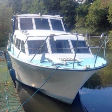 Colvic 28 Traveller Cabin Cruiser For Sale For 9 750 In Uk