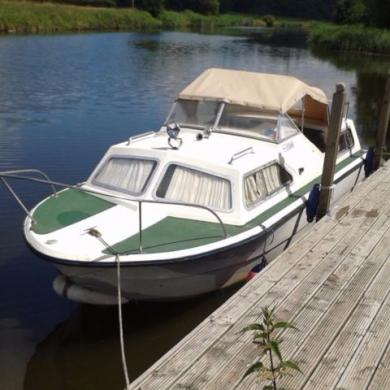 Norman Conquest 20 Ft Cabin Cruiser for sale for £1,950 in ...