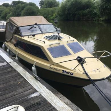 Shetland Boat Black Hawk Cabin Cruiser 4 Stroke Petrol Outboard